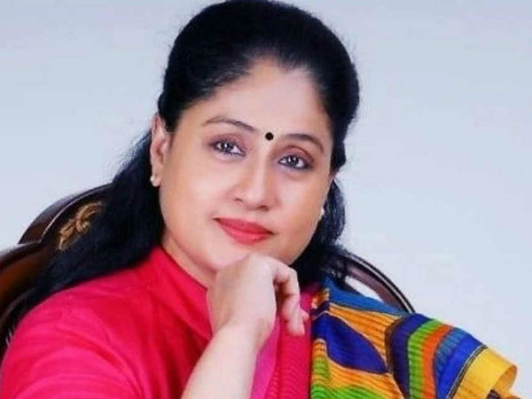 అక్కడ రాములమ్మ ఫుల్ బిజీ