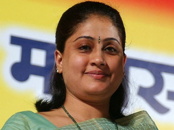 విజయశాంతి రీఎంట్రీ