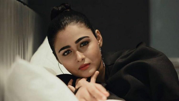 షాకింగ్: టాలీవుడ్ యంగ్ హీరోయిన్‌పై క్రిమినల్ కేసు.. ఇదీ అసలు విషయం