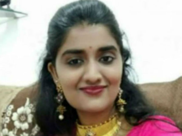 నడి రోడ్డు మీద ఉరి తీసినా తప్పులేదు