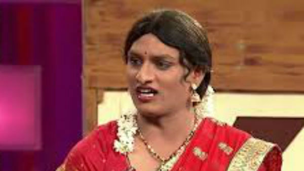  మద్దతుగా నిలిచిన ఆర్టిస్ట్‌లు..