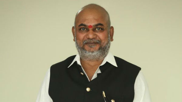  పోస్టర్‌తో క్రేజీగా.. సస్సెన్స్‌గా