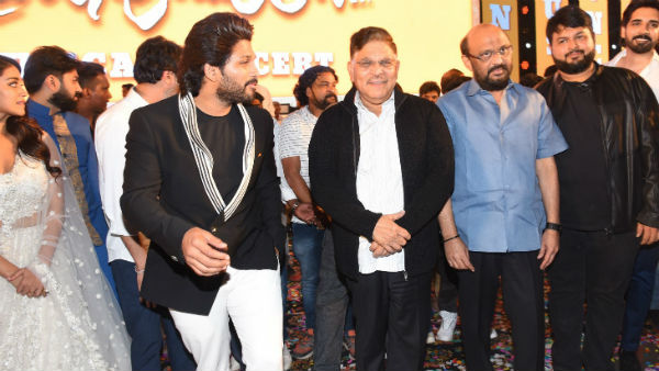 నాన్న గురించి స్టేజ్పై చెప్పలేదు