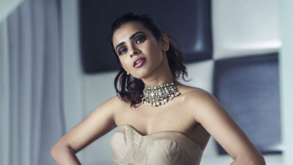 బేజారైన యువత.. హాట్ కామెంట్స్