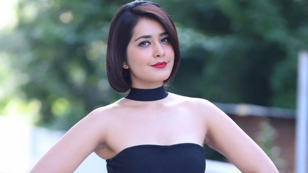 వరుసగా రెండు హిట్లు కొట్టేసింది