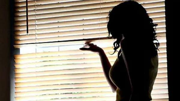  భర్త చేతిలోనే ప్రాణాలు..