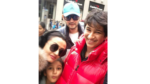 విదేశాల్లో ఎంజాయ్..