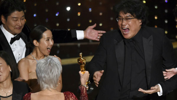 అట్టహాసంగా ఆస్కార్ వేడుక.. బెస్ట్ పిక్చర్‌