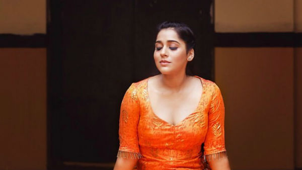 హాట్ యాంకర్‌కు అన్నీ ఎక్కువే