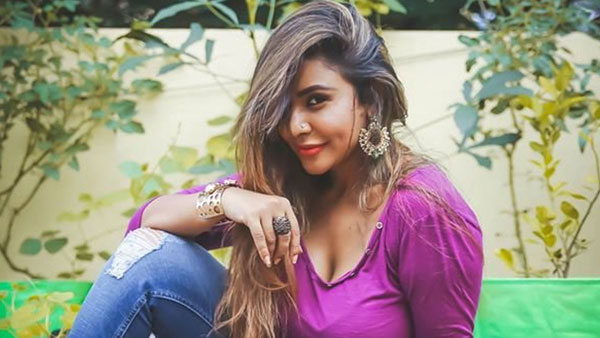 ఆ రోజు అర్ధనగ్నంగా ఉంటే..