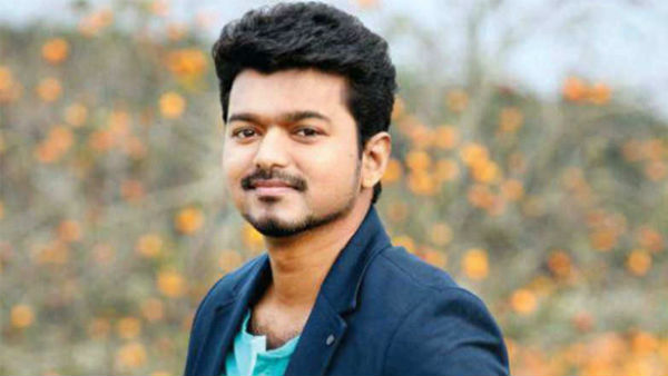 మాస్టర్ మూవీ సెట్స్పై విజయ్.. ఎంటరైన ఐటీ శాఖ