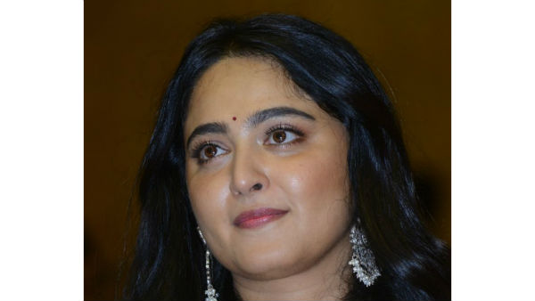 ఆమెను నాగార్జున చూడగానే..