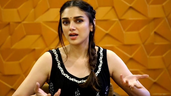 నీ మనసు చెప్పింది వినాలి