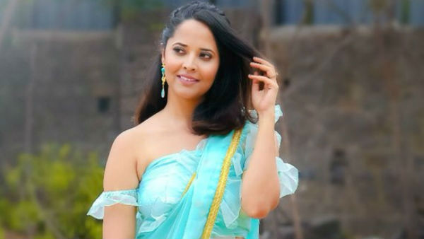 మహానటిగా అనసూయ..