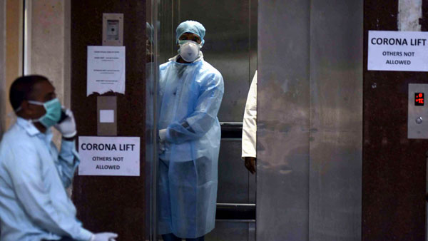 వణికిస్తోన్న కరోనా..