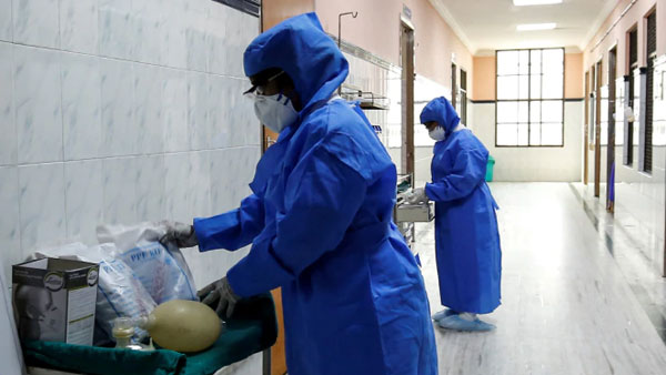  సీఎం, పీఎం సహాయనిధికి విరాళాలు.. టాలీవుడ్ హీరోలు