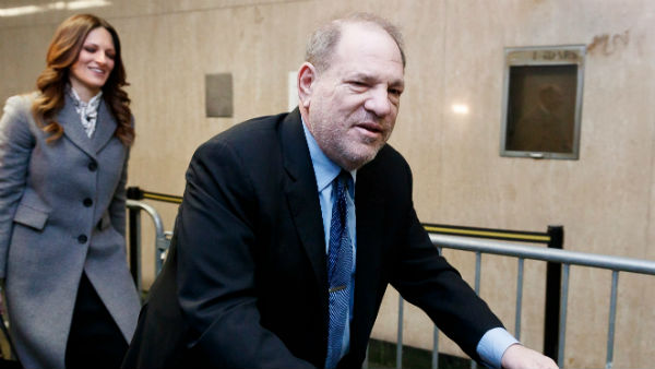 ప్రొడక్షన్ అసిస్టెంట్ ఆరోపణలతో