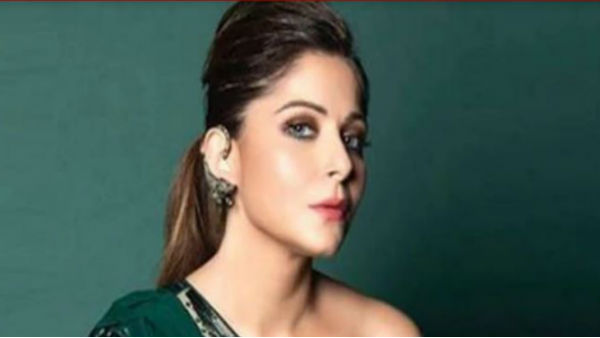  మూడు పార్టీలకు హాజరు 