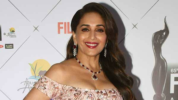 వారి కంటే నేను గొప్పగా