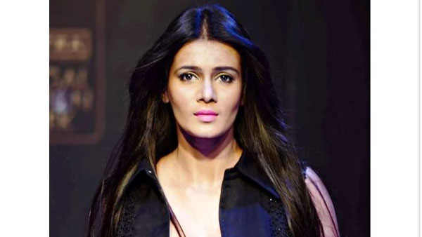 మిస్ ఇండియా సౌత్.. మోసం చేసిన బ్యూటీ