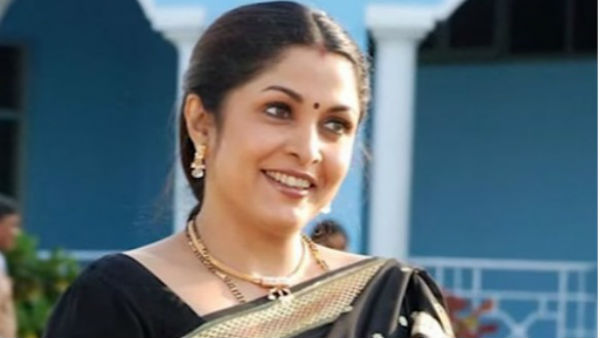 పవర్‌ఫుల్ లేడీ.. స్ట్రాంగ్ పొలిటీషియన్‌