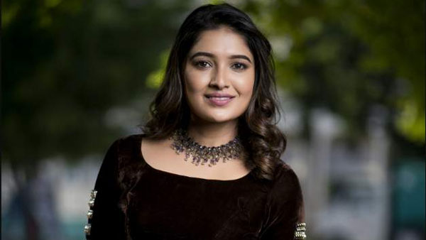 నాతో పడుకొంటావా.. ఆఫర్ ఇస్తా.. నిర్మాతతో యంగ్ హీరోయిన్కు చేదు అనుభవం