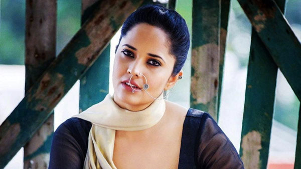 తెలుగు ప్రజలకు నీతులు చెబుతుంటుంది