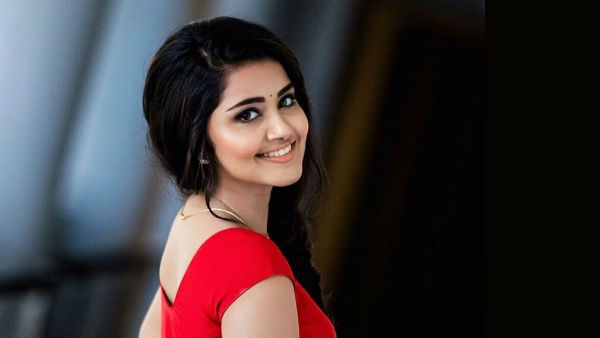 హోమ్లీ క్యారెక్టర్స్‌తో..