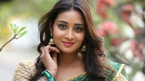 భాను శ్రీతో నీ జోడి.. 