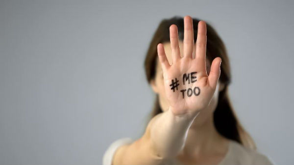 మీటూ దెబ్బకు..