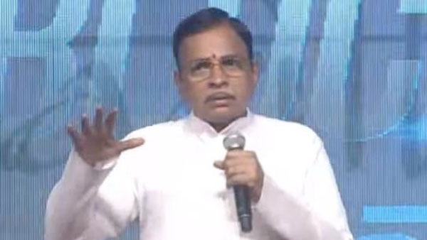 జీవశ్చవంలా బతుకుతున్నావ్