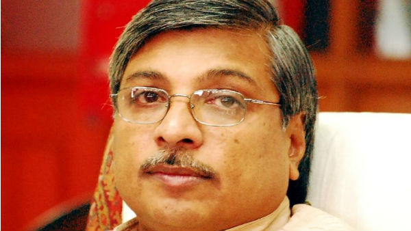  మరో దర్శకుడిపై ఆరోపణలు..