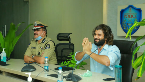 అమ్మ కోప్పడుతున్నదని