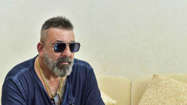 పురుగుల పడిన పప్పుతో భోజనం