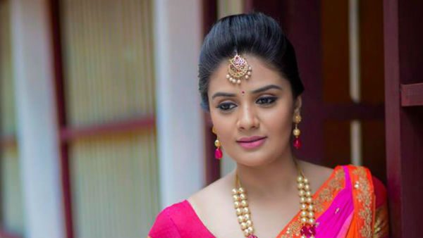 శ్రీముఖిపై కేసు నమోదు నిజమే