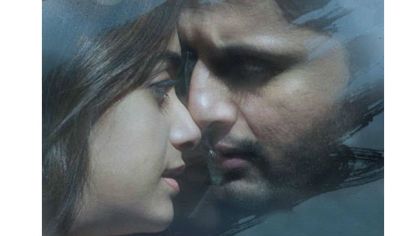 లిప్ లాక్ అనగానే..