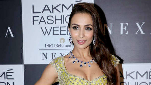 మహేశ్ బాబు, పవన్‌తో రొమాన్స్ చేసింది