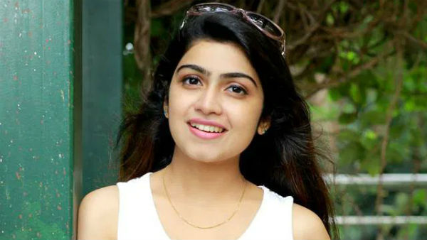 మానస రాధాకృష్ణన్ ప్రొఫెషనల్ లైఫ్