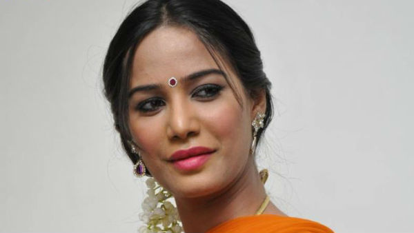 ప్రియుడితో పూనమ్ పాండే