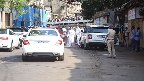 ఆదివారం ప్రత్యేక పూజా కార్యక్రమం