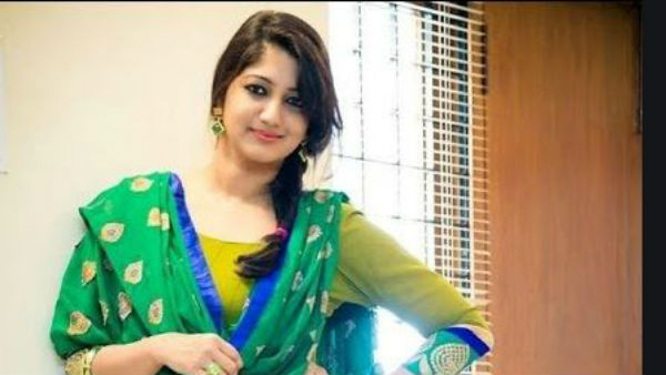  గాయనిగా రంగ ప్రవేశం