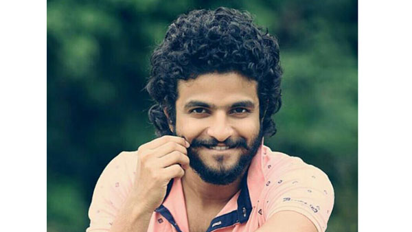 నీరజ్ మాధవ్ కామెంట్స్