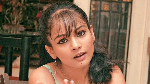 యాంకర్స్ కి కూడా అవే ఇబ్బందులు