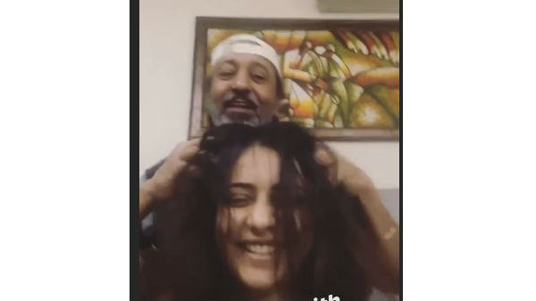 తండ్రి మసాజ్‌తో..