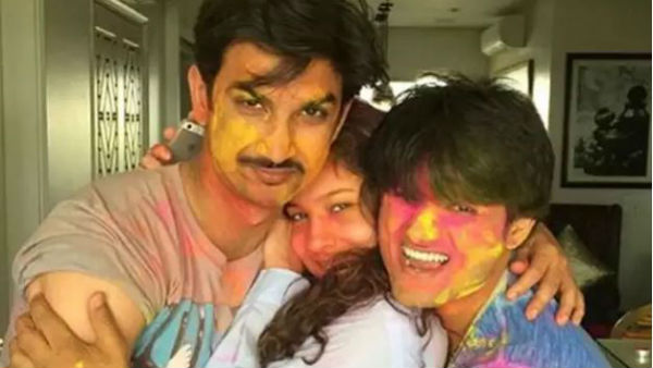 ఎక్కువగా నవ్వించేదానివి. 