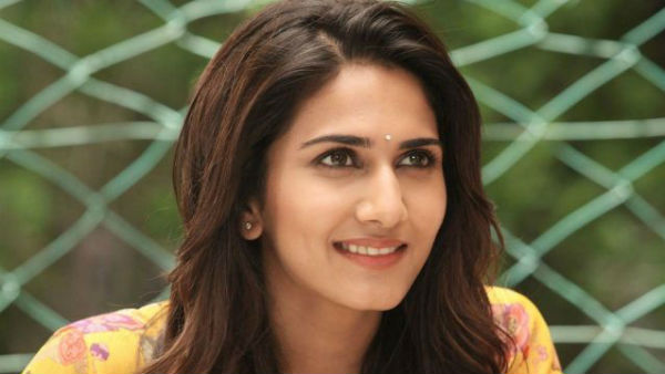 చెప్పలేని బూతులు..