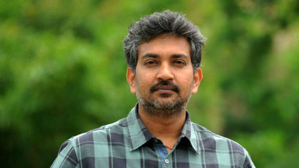 స్వీయ గృహనిర్బంధంలోకి