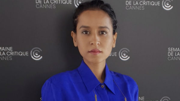  నేను వర్జిన్.. కావాలంటే చెక్ చేసుకోండి.. అభిమానికి షాక్ ఇచ్చిన హాట్ హీరోయిన్