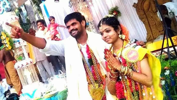 బుల్లితెరపై నవ్వులు..