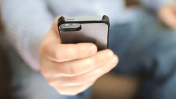 ఫేక్ సోషల్ మీడియా అకౌంట్లు